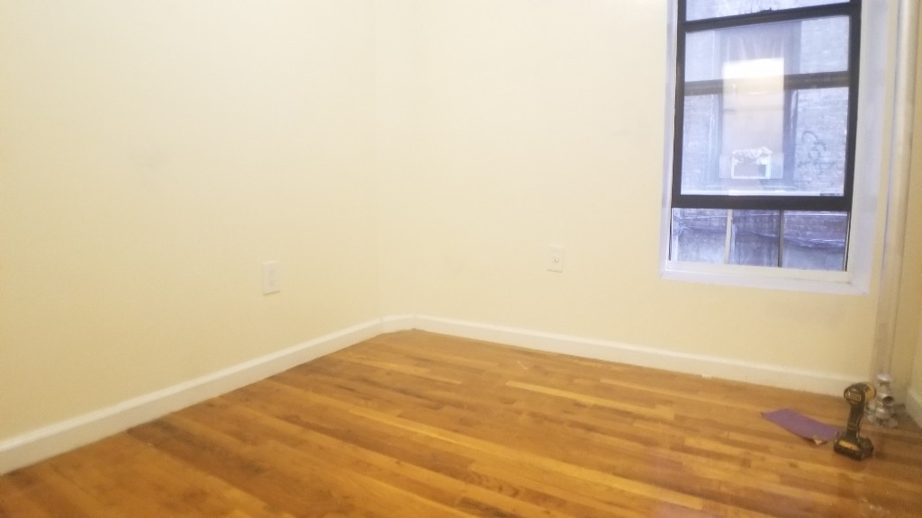 NO FEE! West 136th Street and Broadway - Photo 4