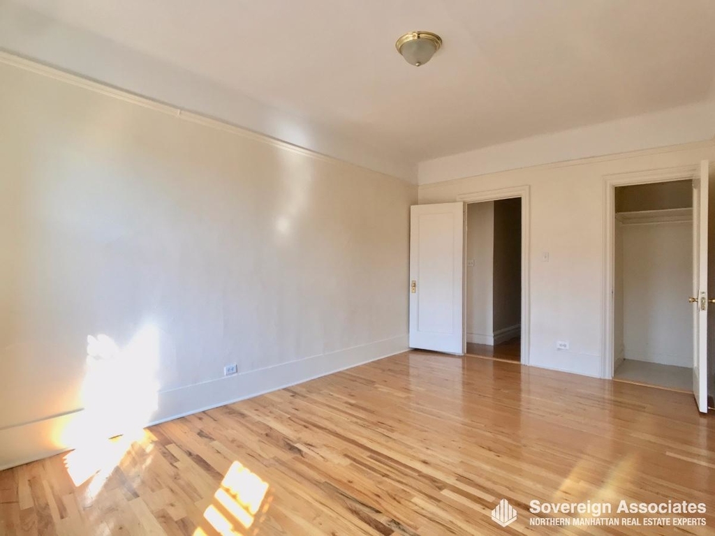 506  Fort Washington Avenue - Photo 2