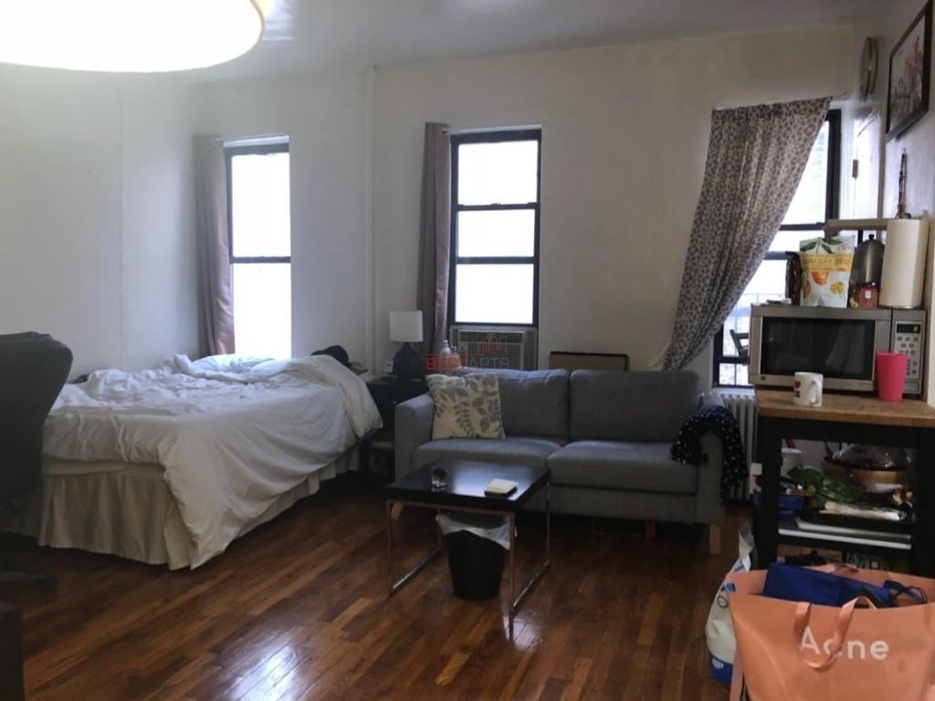 226 east 29 , - Photo 7