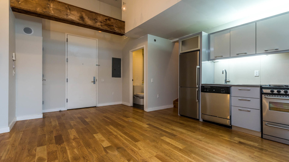 100 Dupont St - Unit: 3h - Photo 8