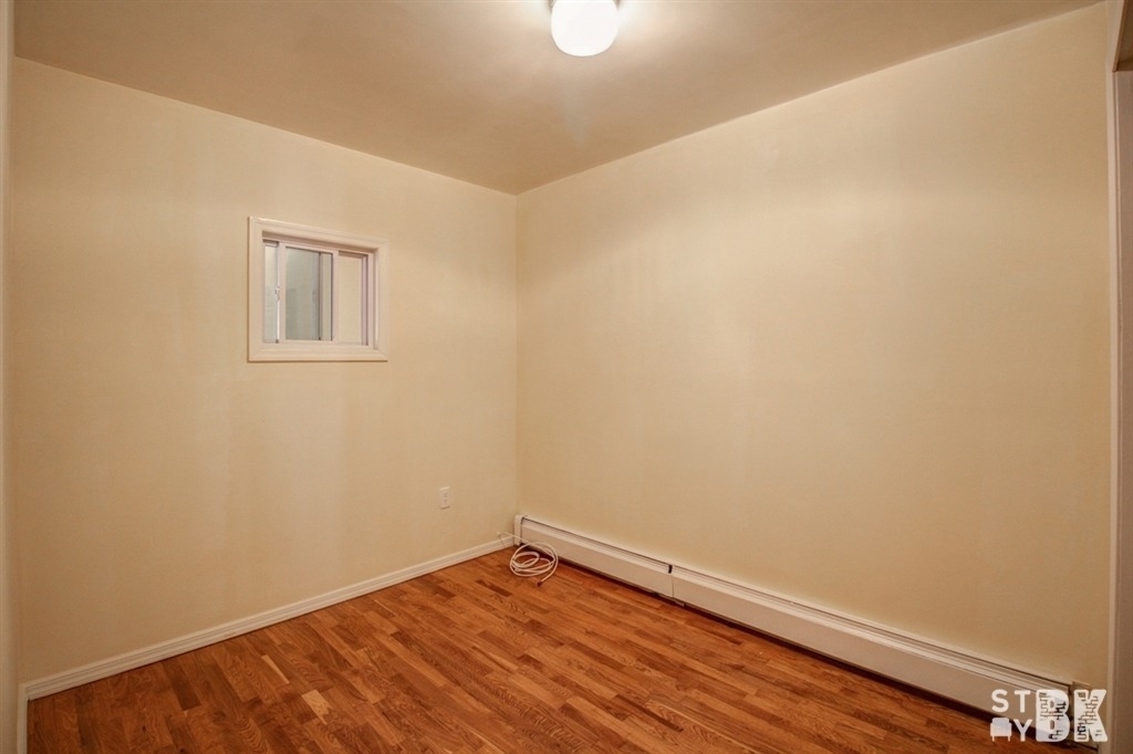 245 Skillman Avenue - Photo 10