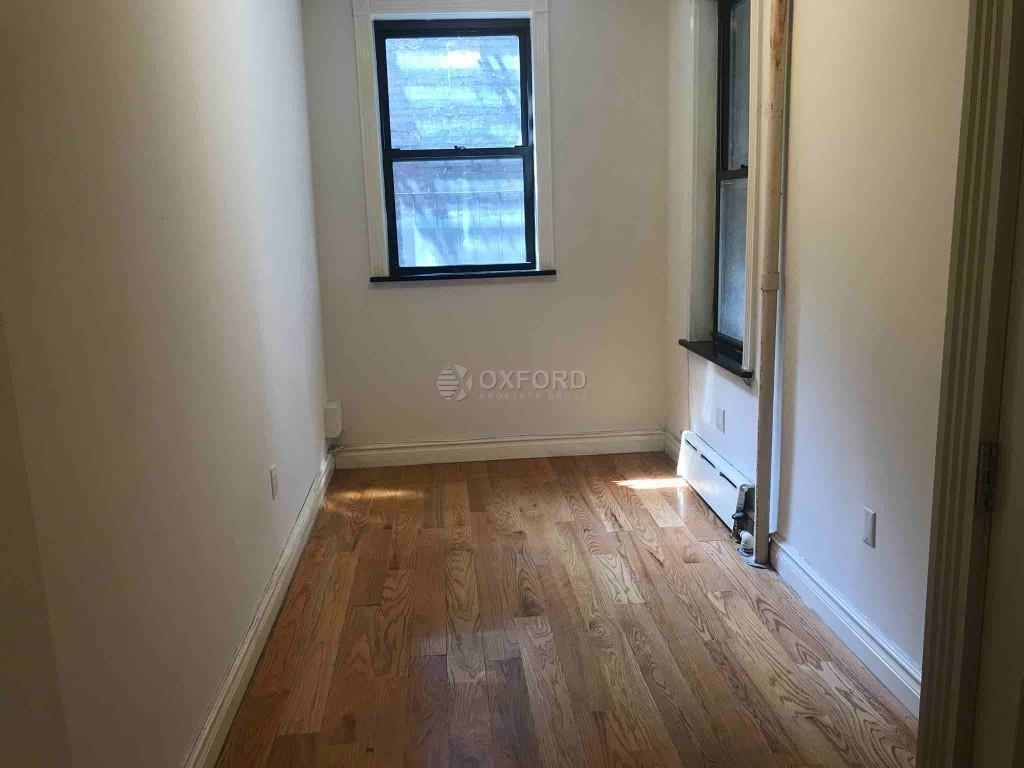 653 Ninth Avenue - Photo 3