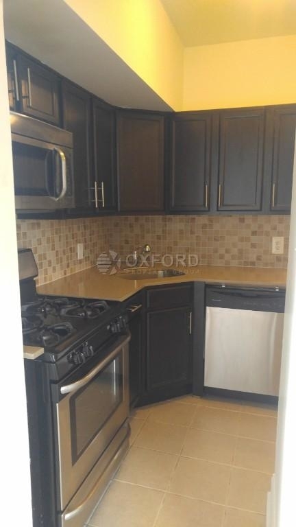 1952 1st Ave - Photo 1