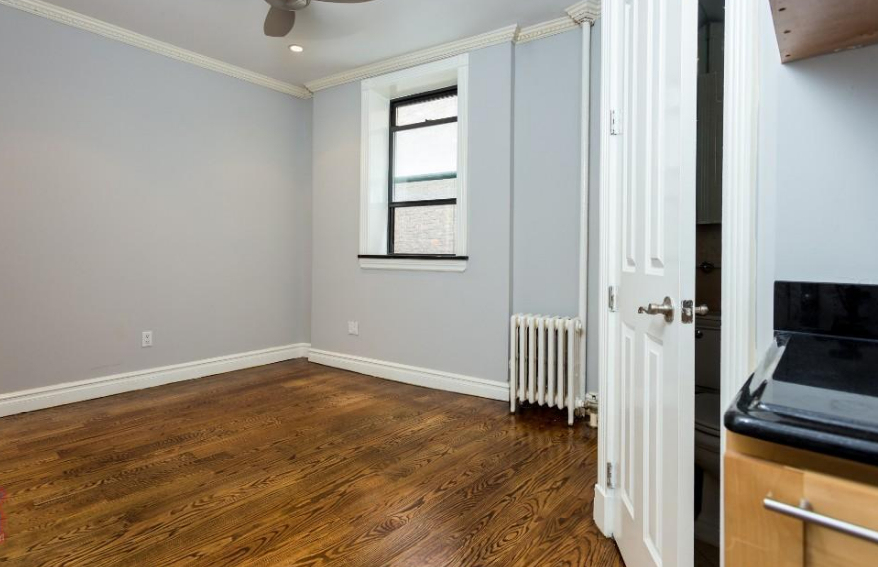 326 East 35th St - Photo 1