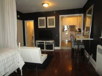 110 E 61st - Photo 1