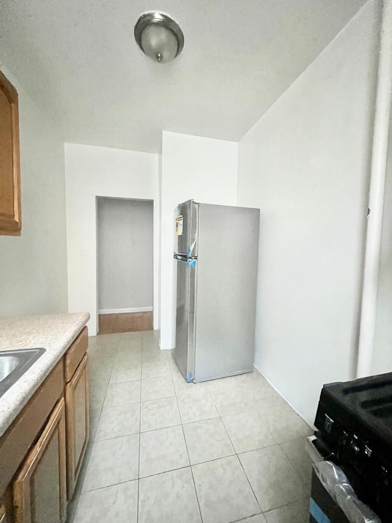 182 19th Street - Photo 1