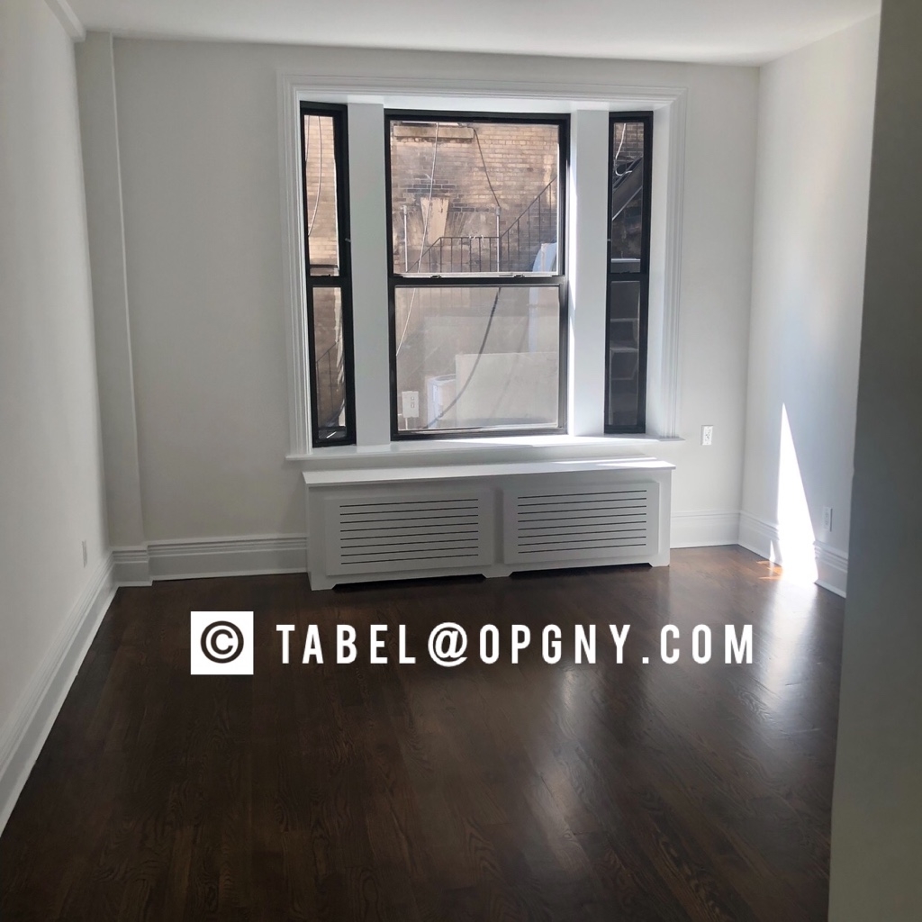 166 West 72nd Street - Photo 2