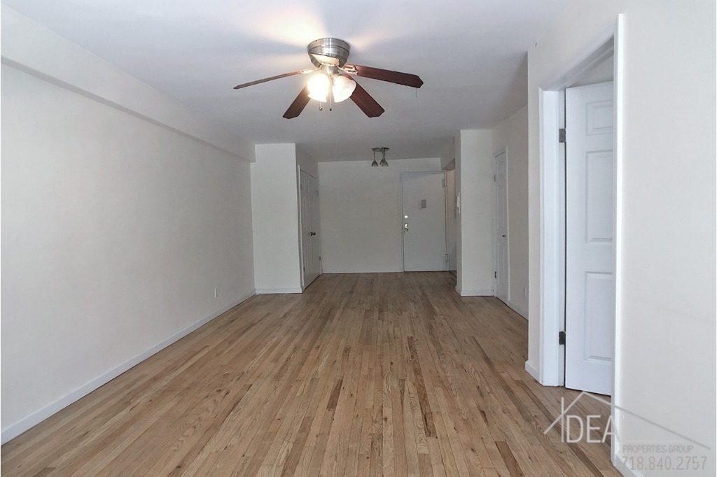 493 Ocean Parkway - Photo 3