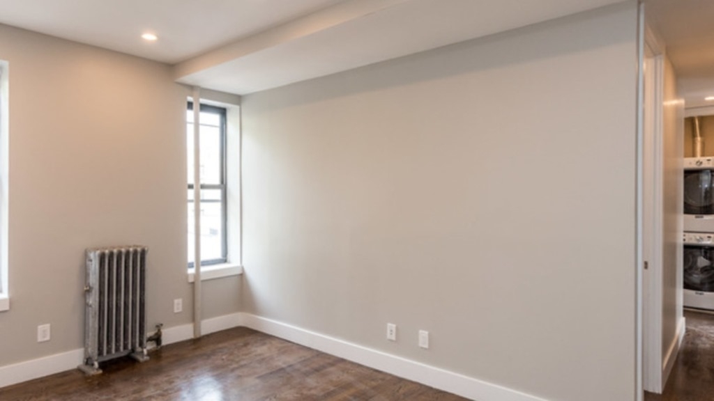 370 East 23rd Street - Photo 3