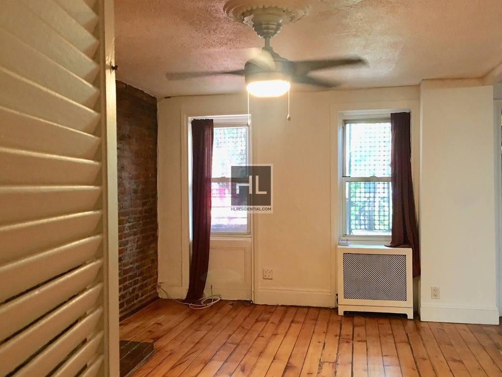 209a Wyckoff Street - Photo 3