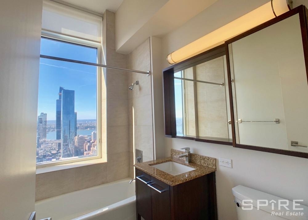 125 West 31ST Street - Photo 4