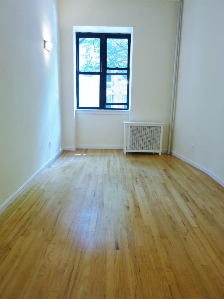 349 East 78th Street - Photo 1