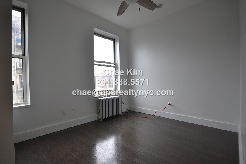 523 East 12th Street - Photo 0