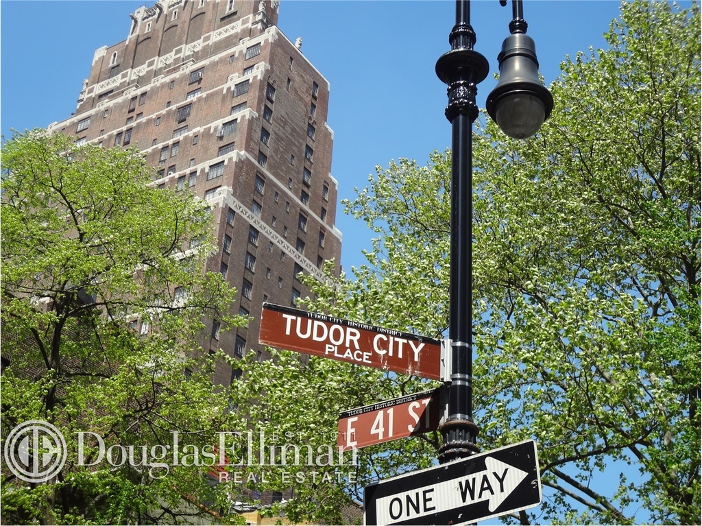 2 Tudor City Pl - Photo 6