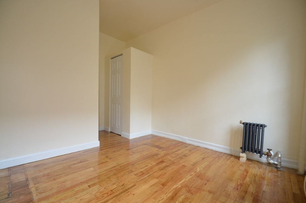 164 Amsterdam Ave - Photo 6