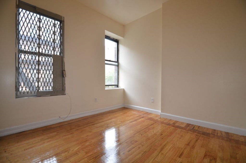 164 Amsterdam Ave - Photo 5