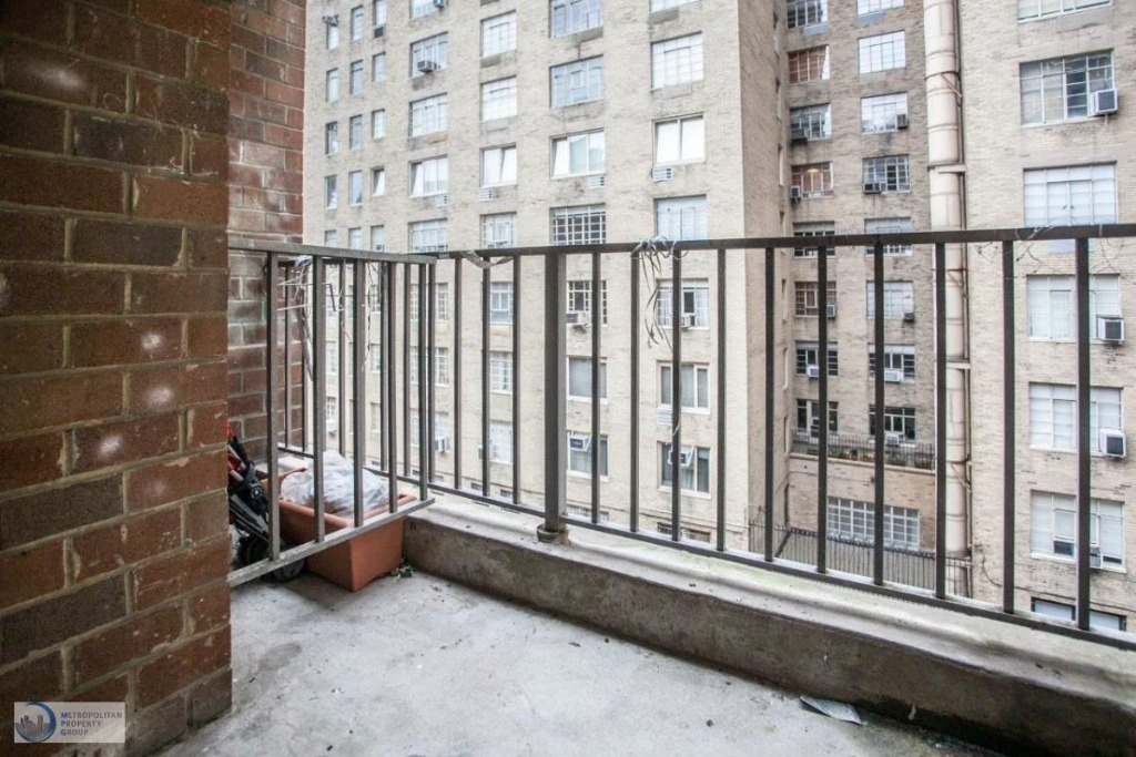 5 West 91st  - Photo 4