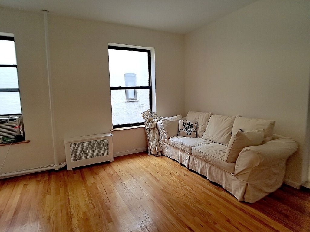 210 West 94th st - Photo 1