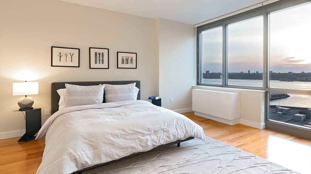 606 West 57th Street - Photo 1