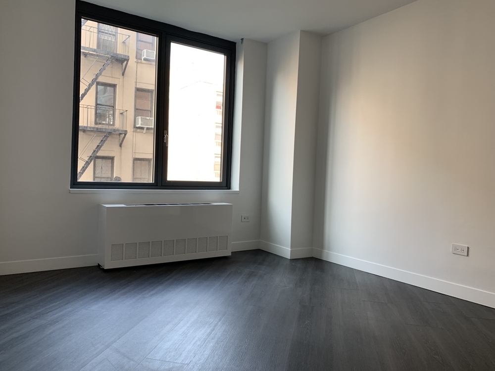 250 East Houston Street - Photo 5