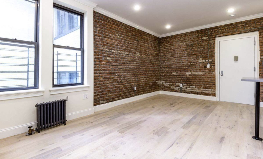 946 Bushwick Avenue - Photo 2