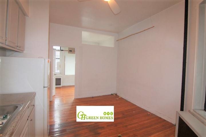 153 Norfolk Street - Photo 2