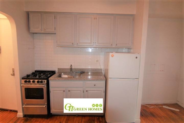 153 Norfolk Street - Photo 1