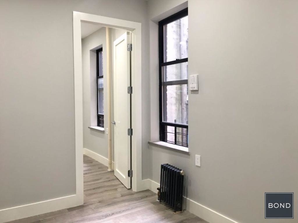 W 136 St - Photo 1