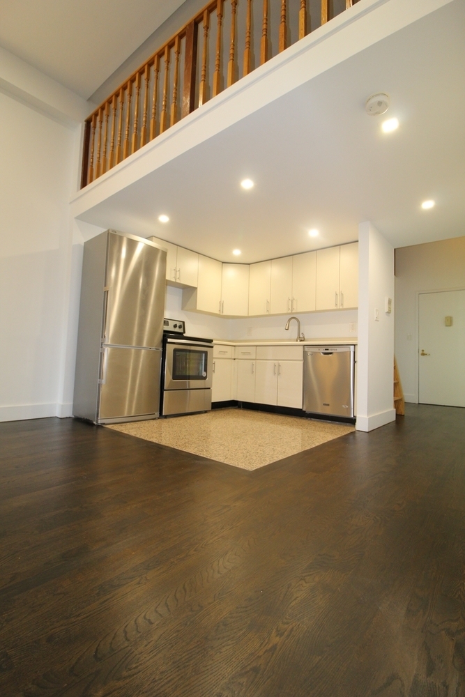 207 East 37th - Photo 1