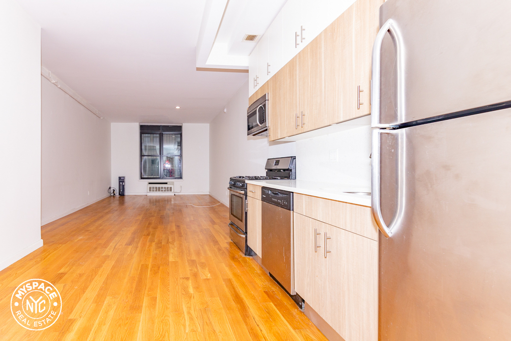 618 Bushwick Avenue - Photo 4