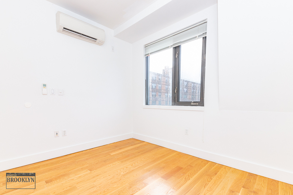 1002 Bushwick Avenue - Photo 4