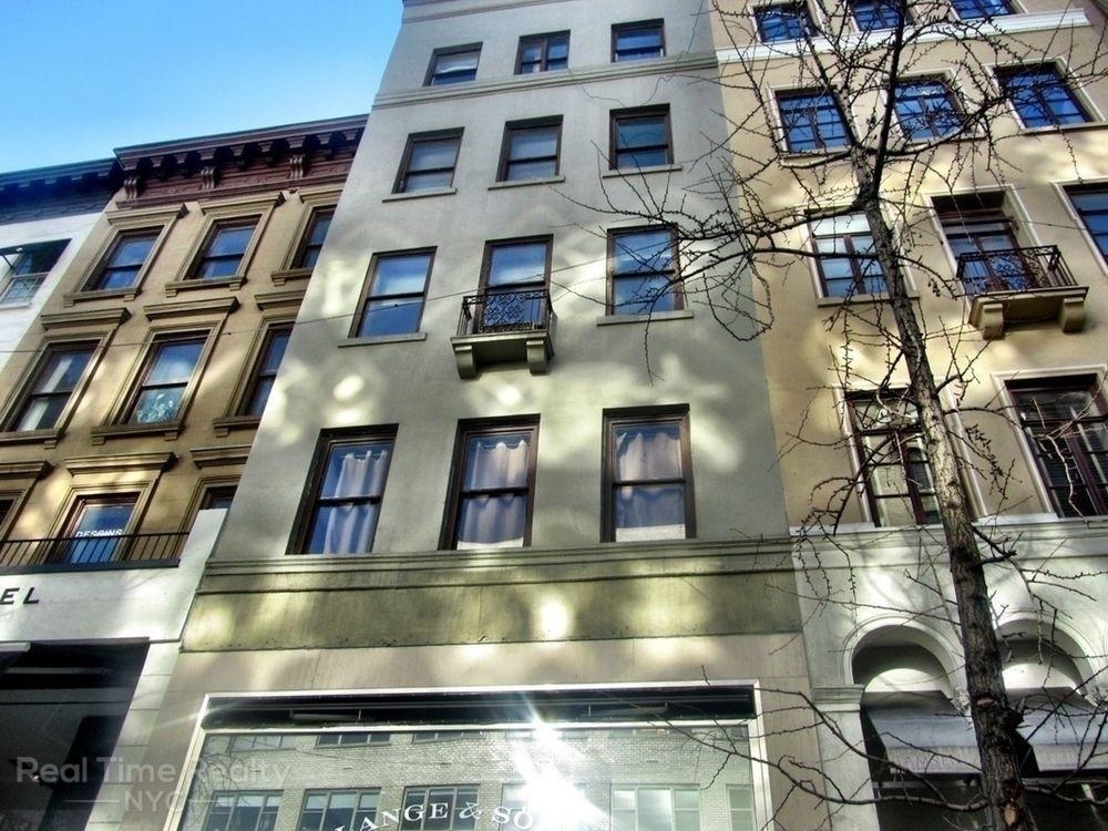 785 Madison Avenue - Photo 4