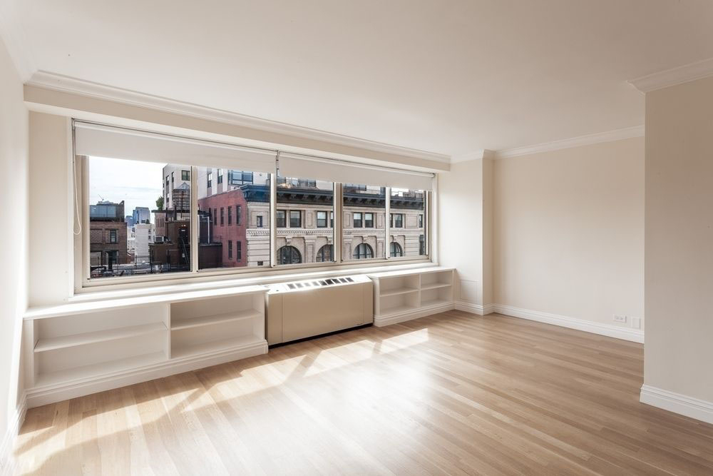 433 West 43rd Street - Photo 3