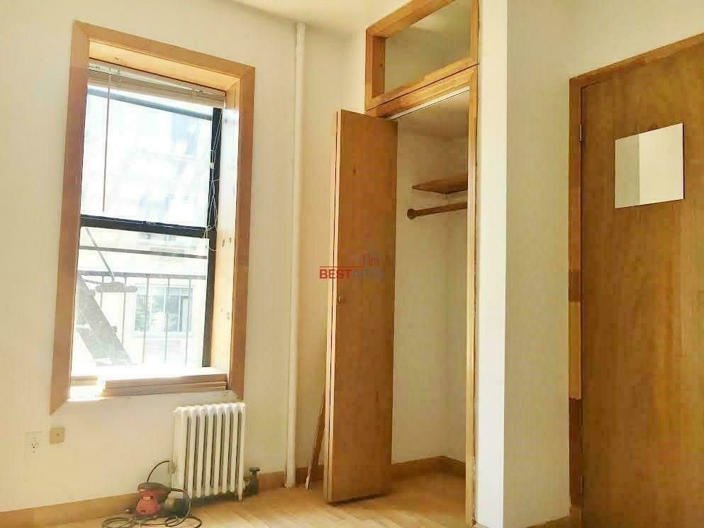 415 East 78th st. - Photo 4