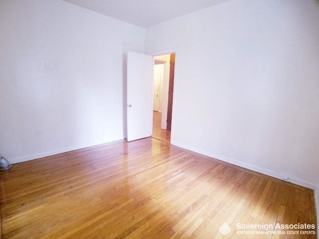 3647 Broadway - Photo 3