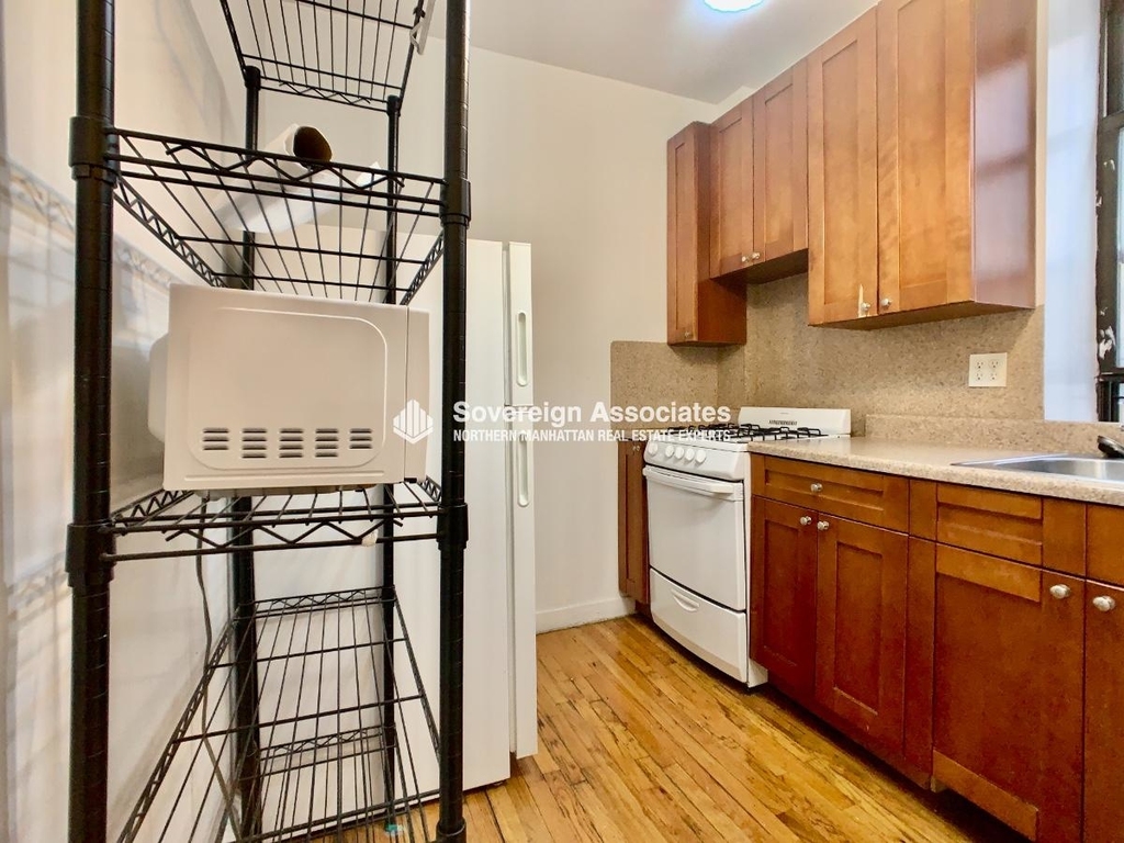 211 West 108th Street - Photo 4