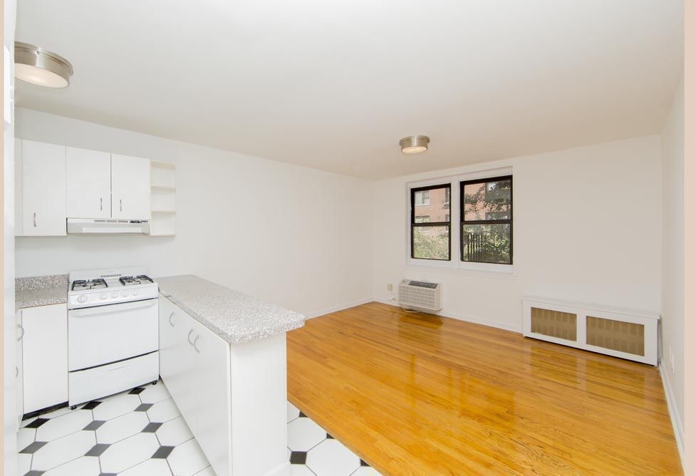  East 55th Street, Sutton Place, Manhattan, 10022 - Photo 1