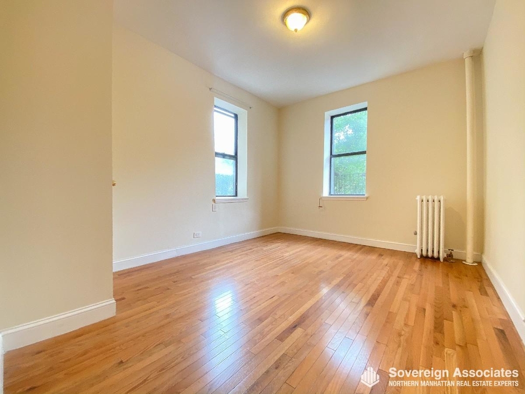 1803 Riverside Drive - Photo 1