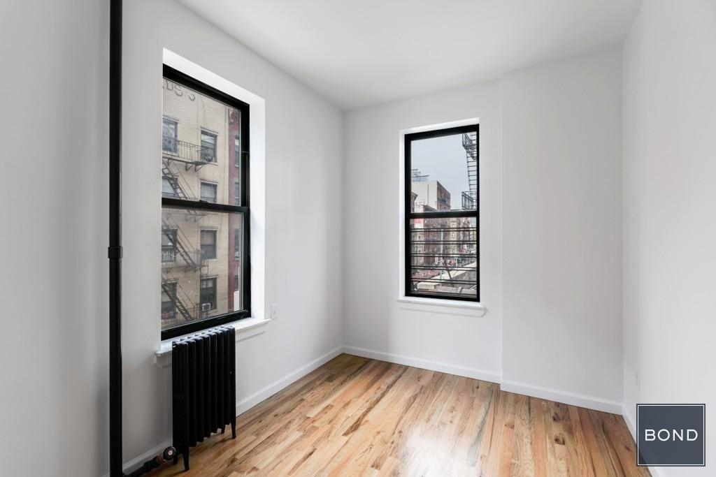 116 Mott Street - Photo 2