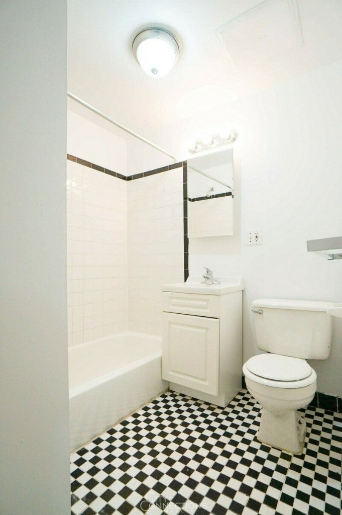 341 east 19 - Photo 6