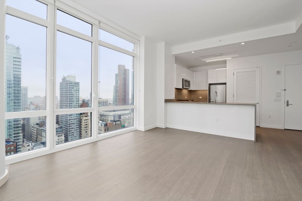 42 West 33rd Street  - Photo 1