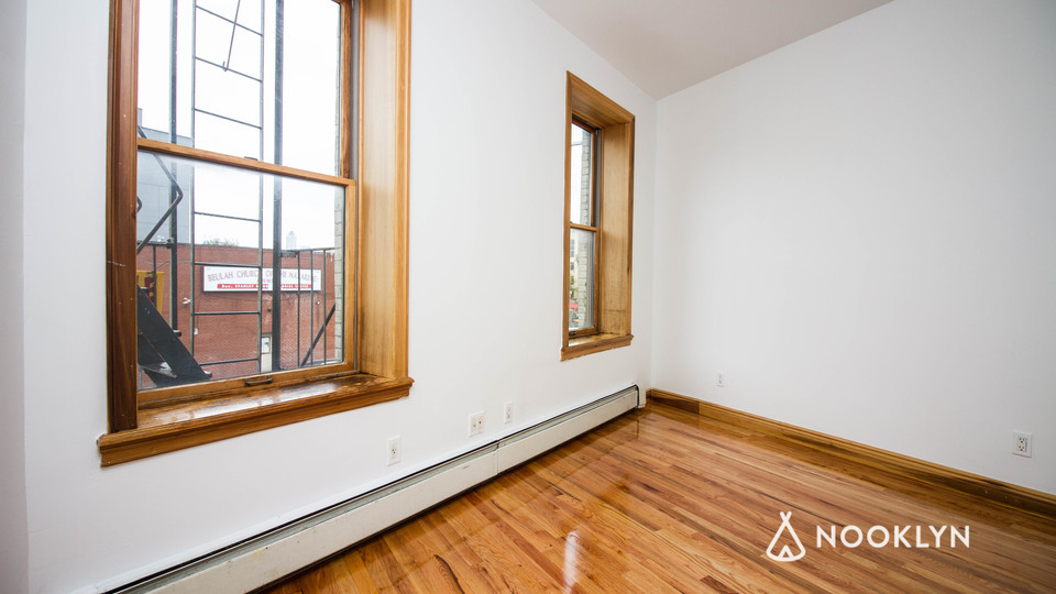 625 Washington Ave  - Photo 3