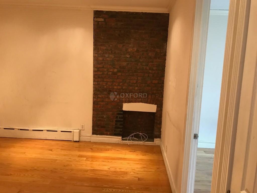 939 Second Avenue - Photo 2