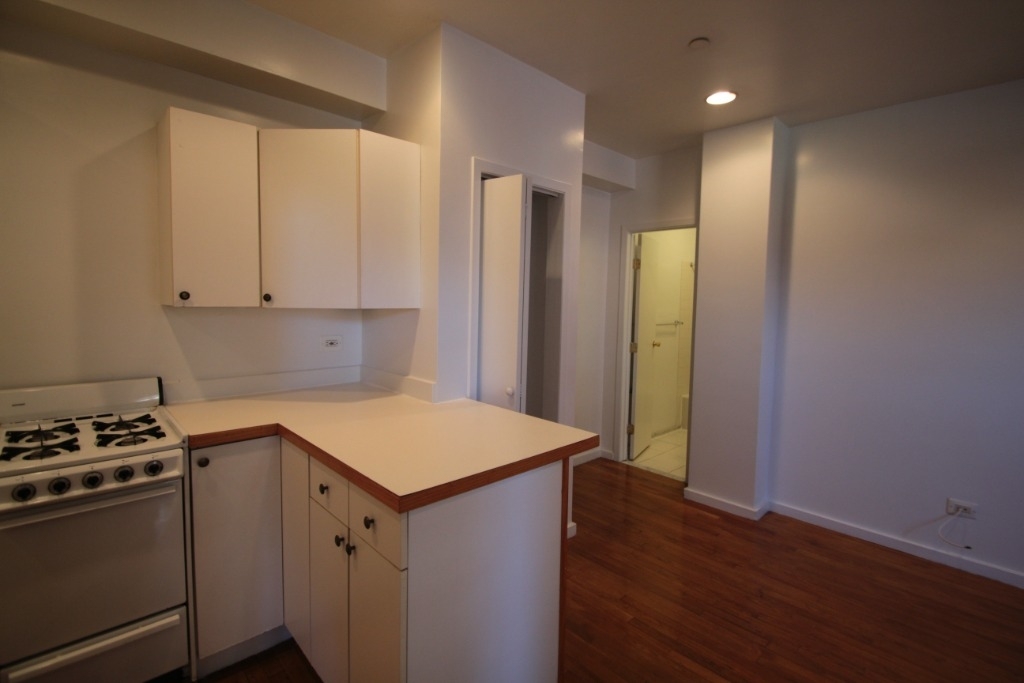 500 West 148th Street - Photo 3