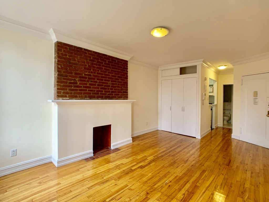 426 East 81st Street - Photo 1