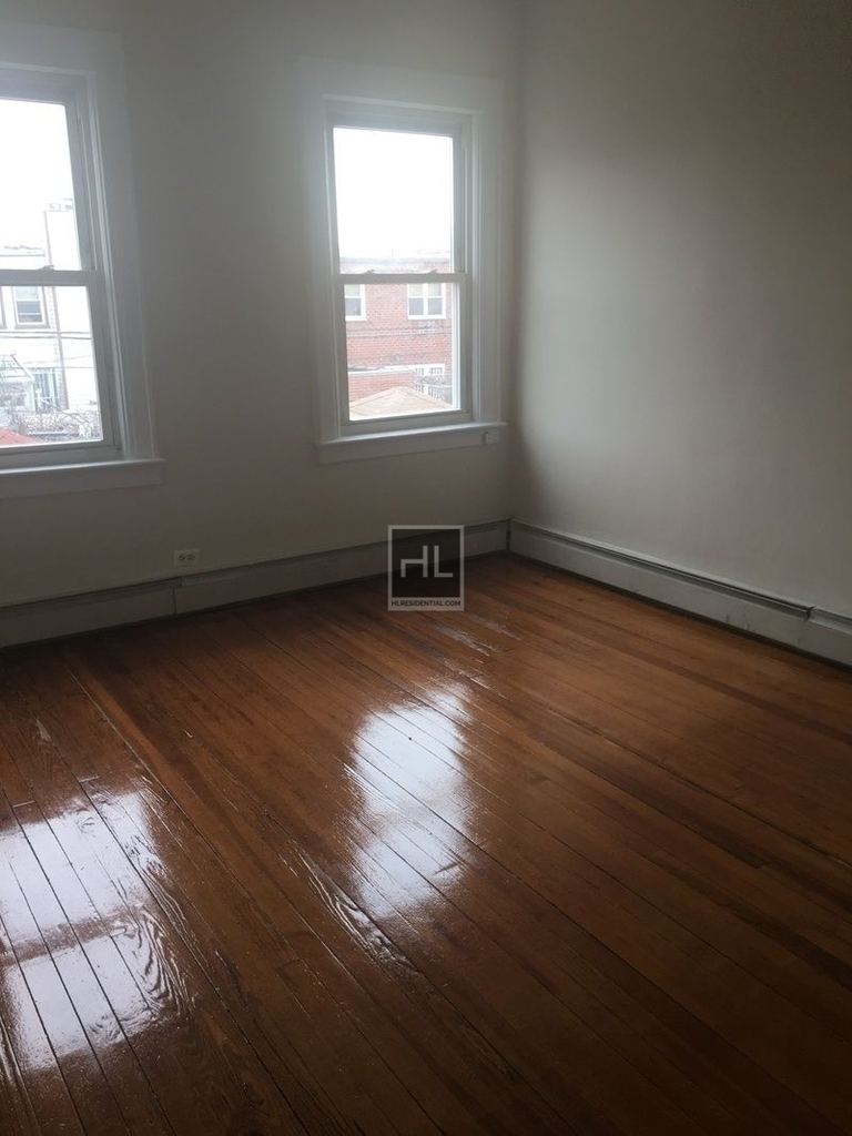 21-13 36 Street - Photo 6