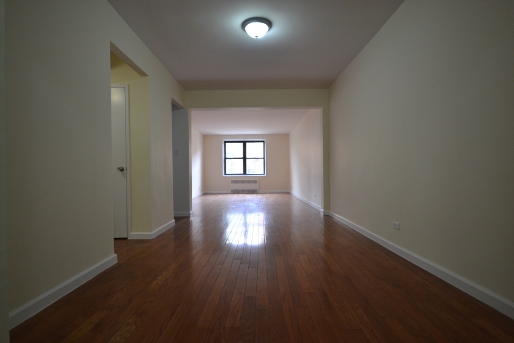 34-15 Parsons Blvd - Photo 1