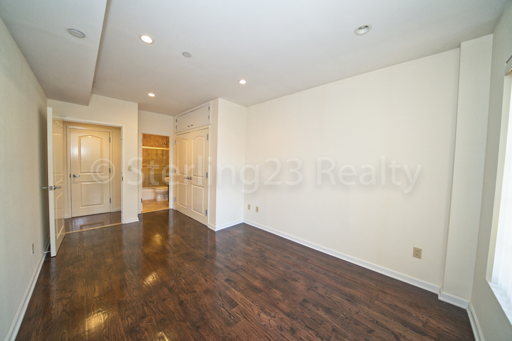 21-29 31st ave - Photo 5