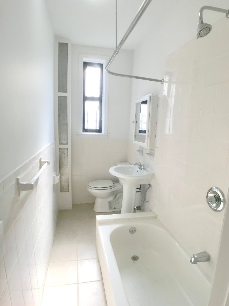 569 W 171st street - Photo 5