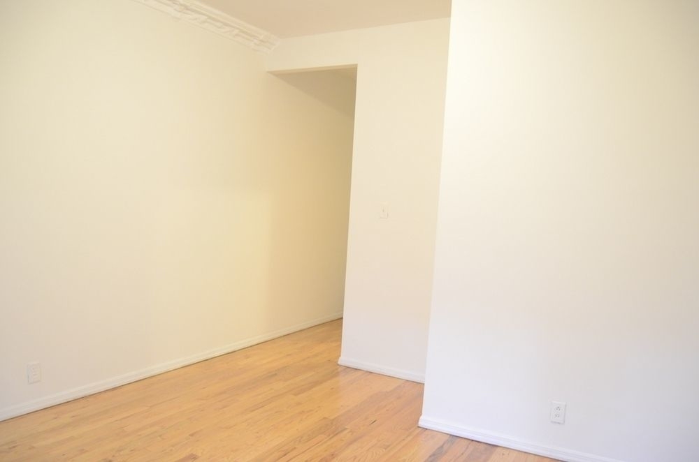 226 East 81st Street - Photo 10